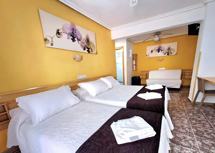 Hotel Alaska