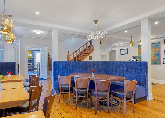 The Colonial Inn, An Ascend Collection Hotel