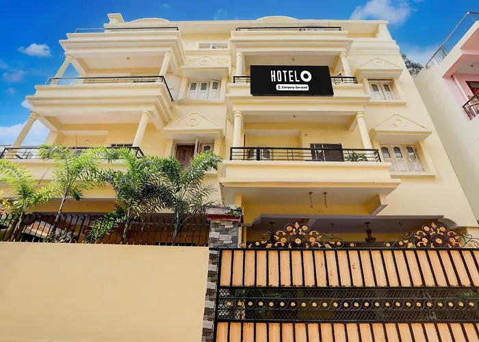 Hotel O A.N College Patna Formerly Hudco Grand