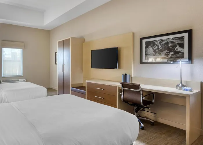 Best Western Bandera Suites & Saloon