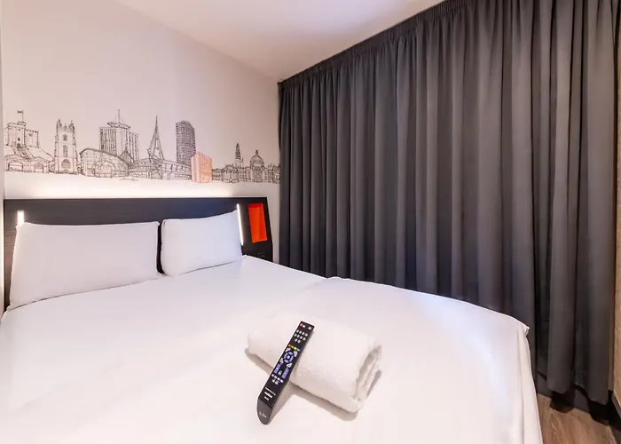 Easyhotel Cardiff