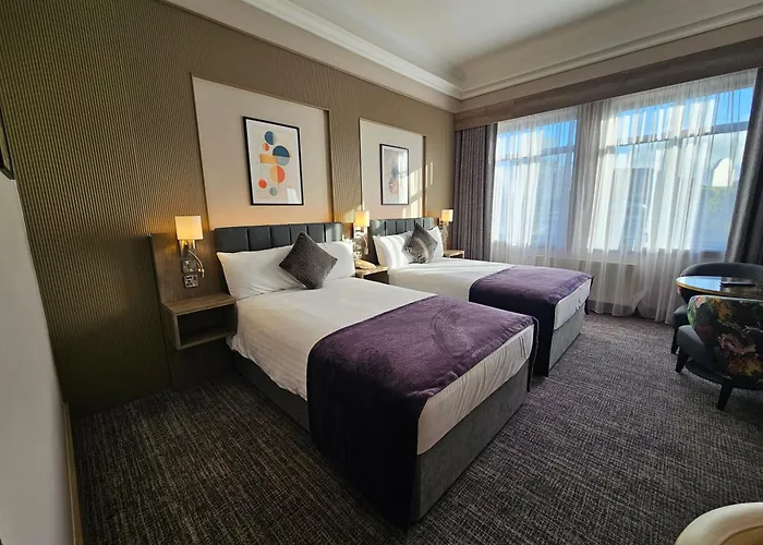 Rochestown Lodge Hotel