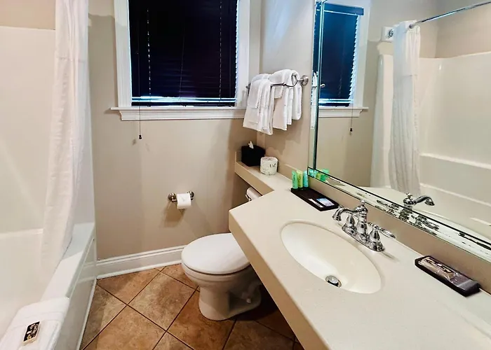 The Port Inn - Port St Joe, An Ascend Collection Hotel