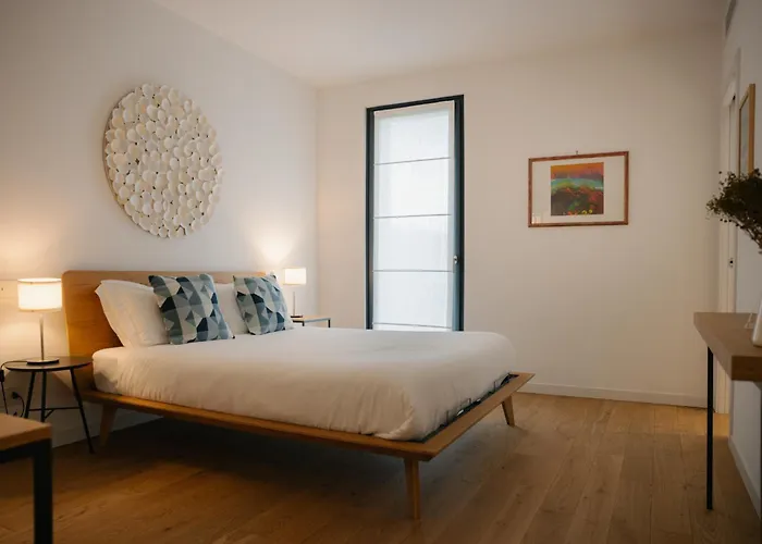 Stilla Rooms & Contemporary Cuisine