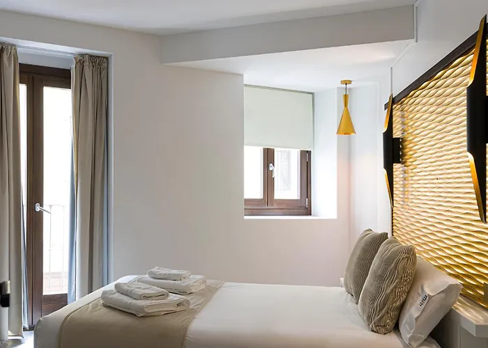 Hotel Fuente Redonda Luxury