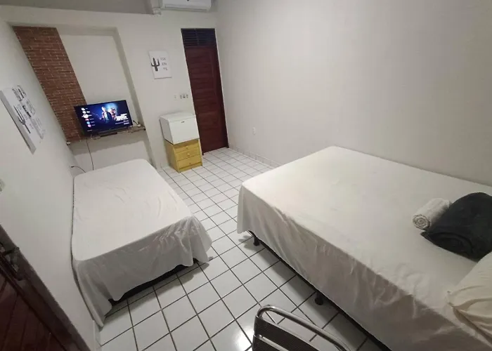 Pousada Maria Bonita - Centro, 10min da Praia de Camapum, Macau RN