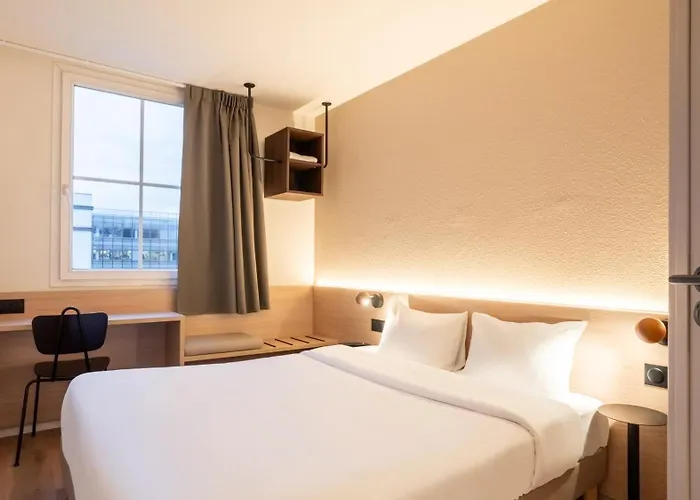 Kyriad ECO - Montreuil