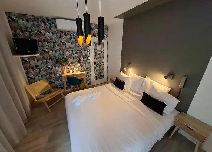 Les Cols Verts - Logis Hôtels