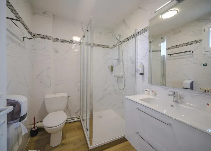 Logis Hotel Le Bretagne