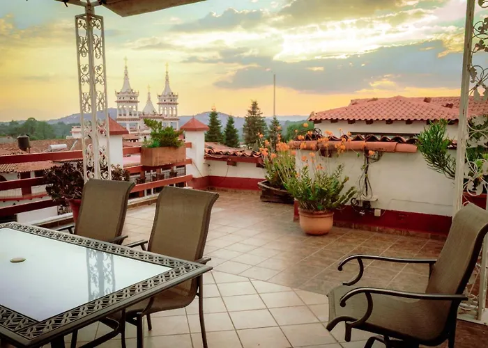 Hotel El Lenador