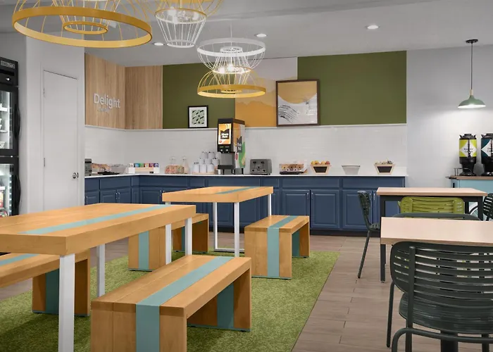 Spark By Hilton Lakewood Denver Southwest
