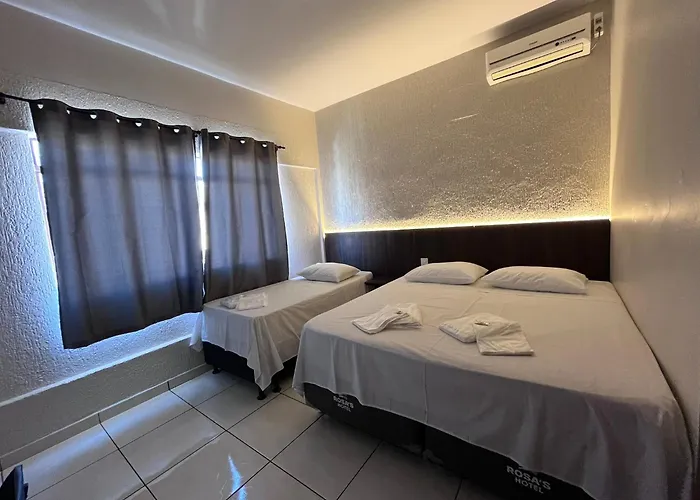 Rosa'S Hotel