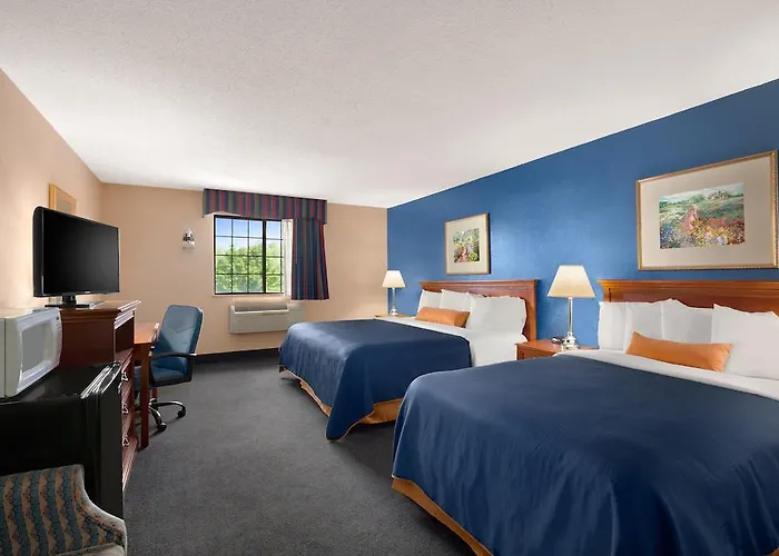 Days Inn By Wyndham Keene Nh