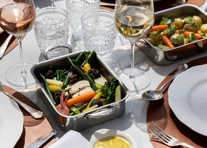 Hôtel et Restaurant La Bastide Bourrelly - Mathias Dandine