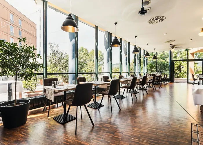 Trans World Hotel Donauwelle