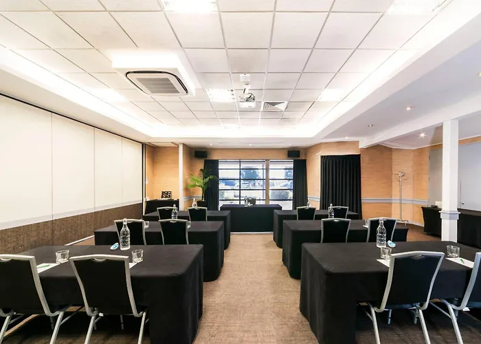 Quality Hotel Lincoln Green