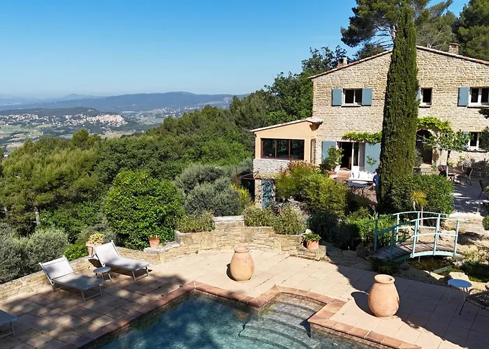 Bed and Breakfast La Bastide du Beausset-Vieux à Le Beausset