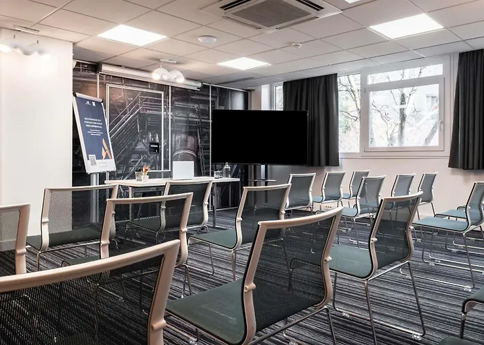 Ibis Styles Lyon Villeurbanne Parc De La Tete D'Or