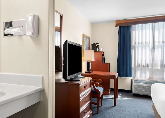 Best Western Potomac Mills
