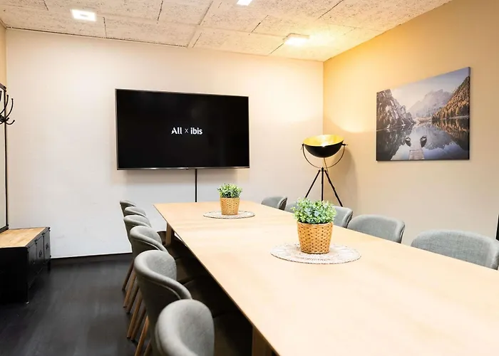 Ibis Geneve Centre Nations