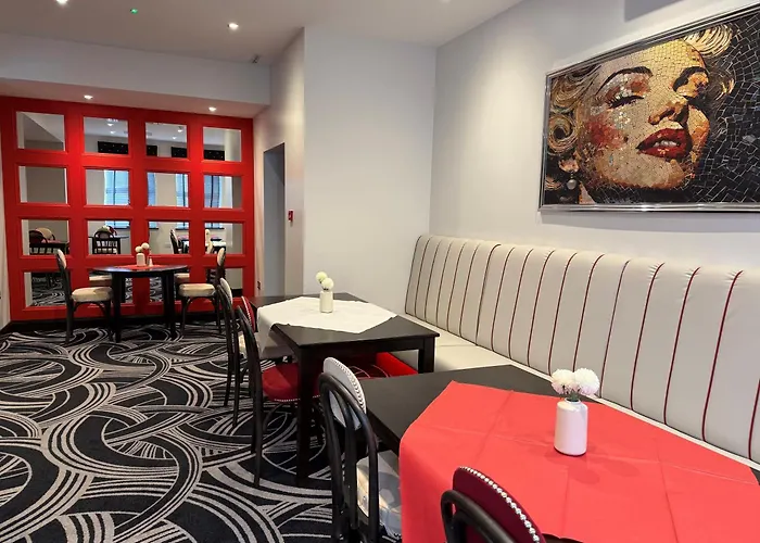 The Castle Hotel Neath