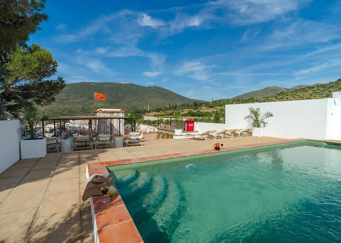 Hotel Cadaqués1962 by Fimedhotels