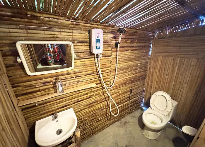 Fundee Story Guesthouse Bamboo House In Chiang Mai Old Town