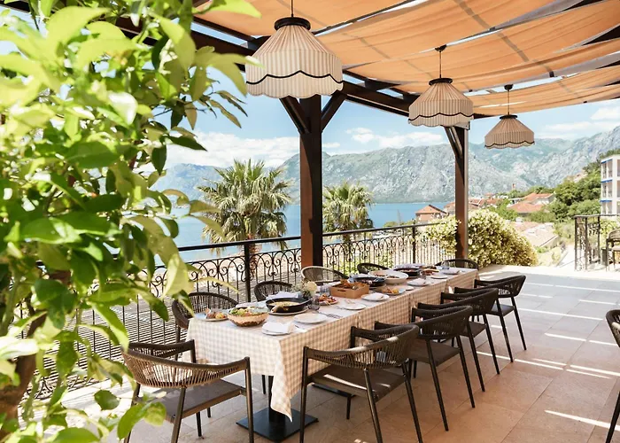 Huma Kotor Bay Hotel And Villas