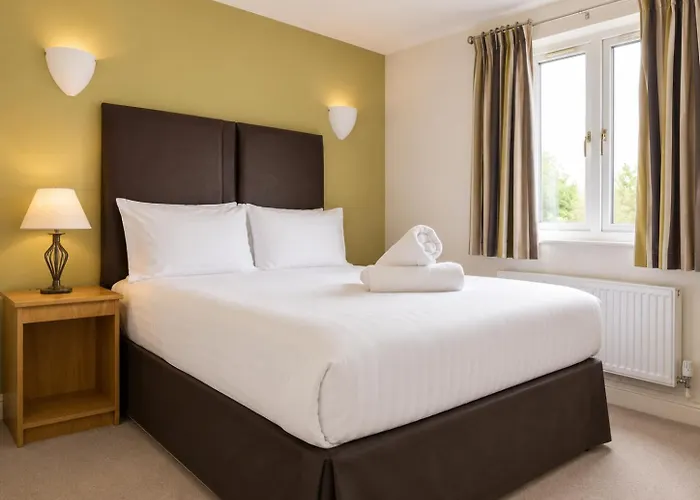 Heath Cottage Hotel