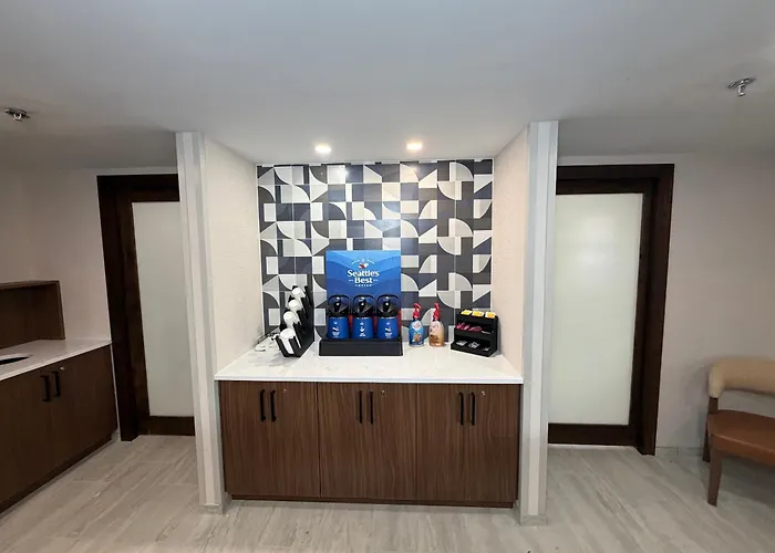 La Quinta By Wyndham St Petersburg-Clearwater