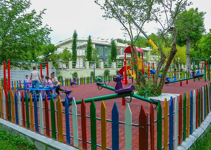 Chukhur Gabala Museum Hotel