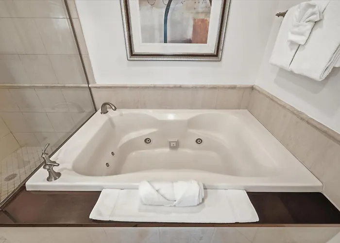 Mgm Signature - Strip View Suite- Free Valet Parking