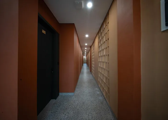 Padang Padang Inn
