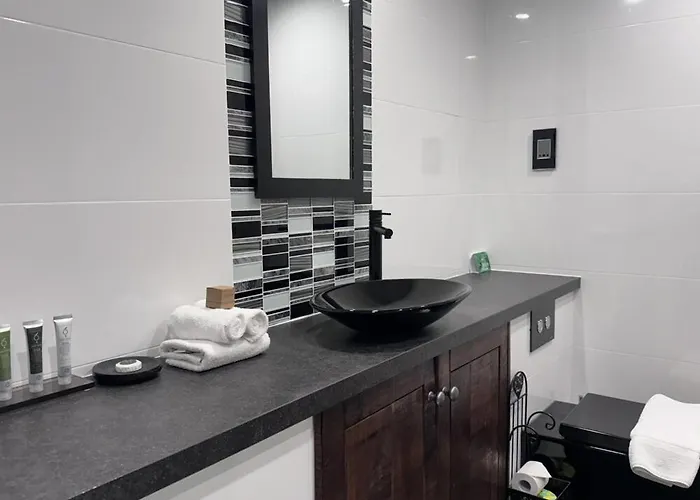 Mt Buller Chalet Hotel & Suites