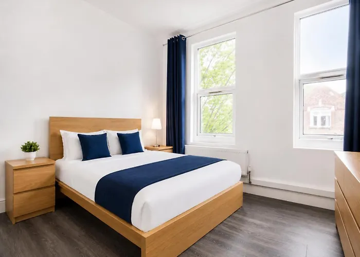 The Broadway Hotel - London Heathrow