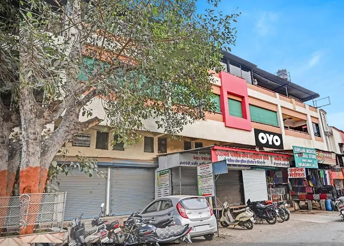 Hotel O Sai Leela Residency