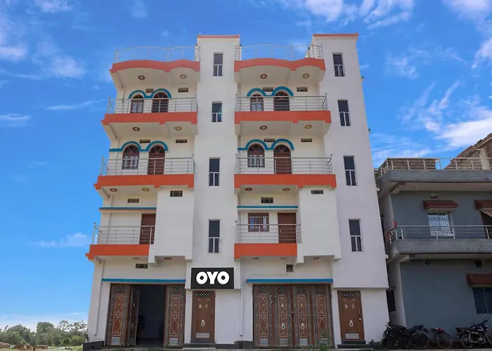 Oyo Flagship Hotel R.M