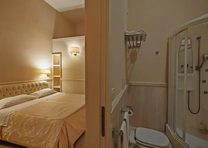 Suite Hotel Santa Chiara
