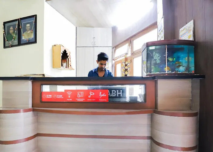 Hotel O Rishabh Guest House