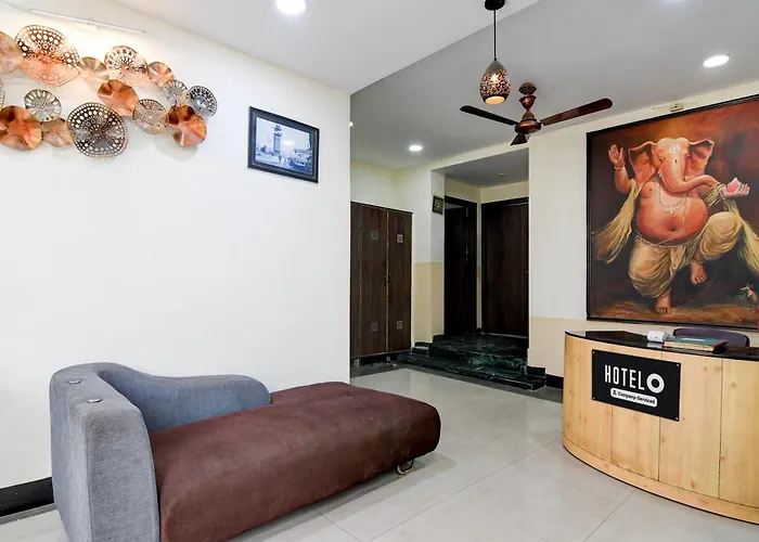 Super Hotel O New Town Near Axis Mall Formerly Spandan Inn