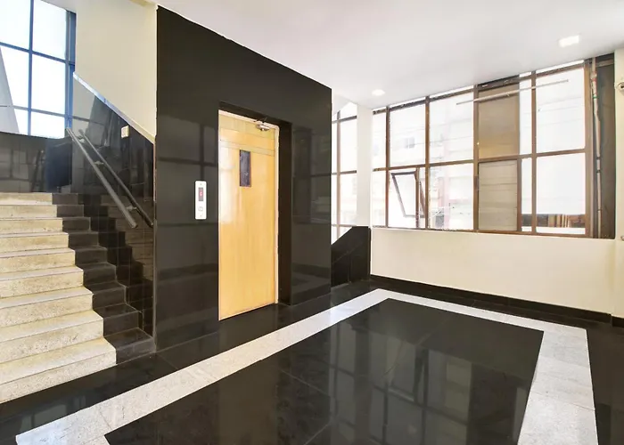 Hotel O Ssv Elite