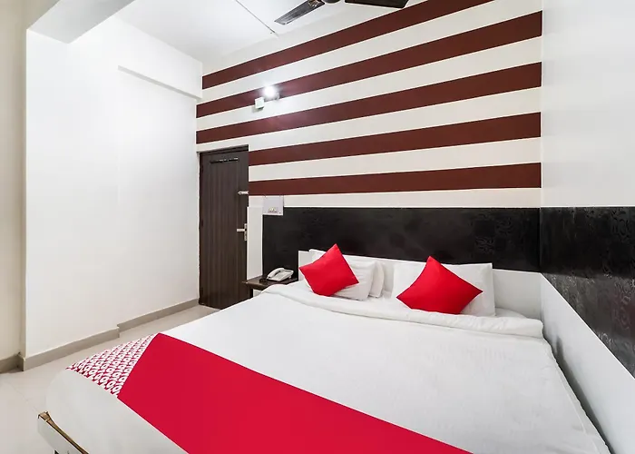 Super Hotel O By Oyo Landlord