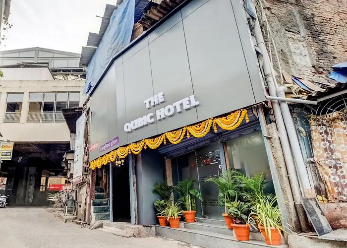 Oyo Flagship Hotel Qubic Mumbai