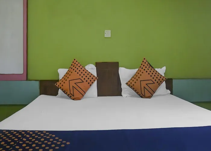 Hotel O Peacock Lodging