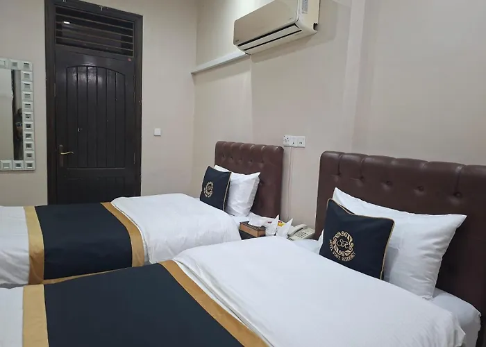 Hotel State Residency