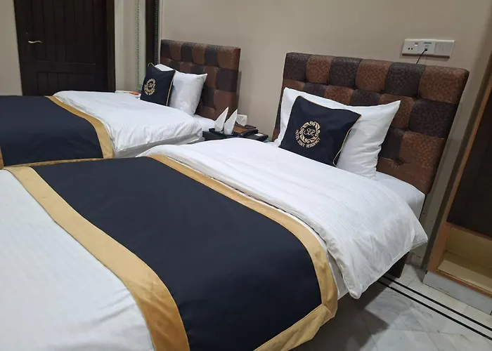 Hotel State Residency