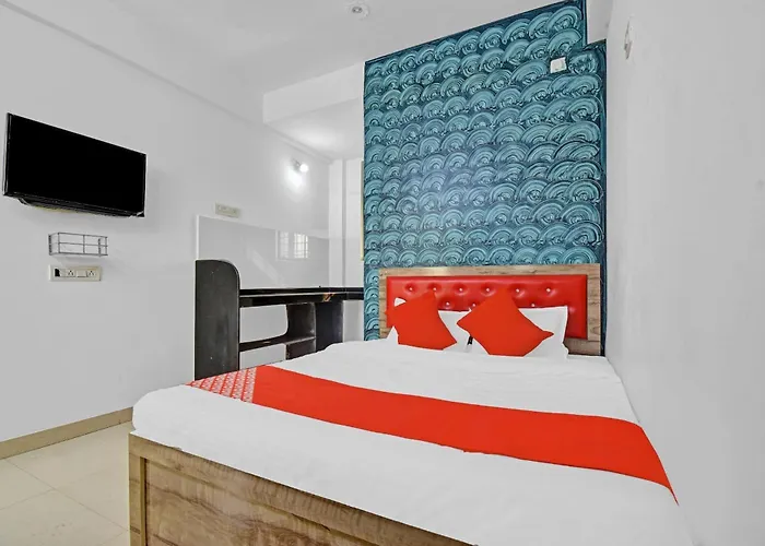 Oyo Flagship Jamtha Hotel Guest House