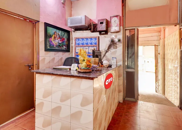 Oyo Flagship Sri Durga Lodge