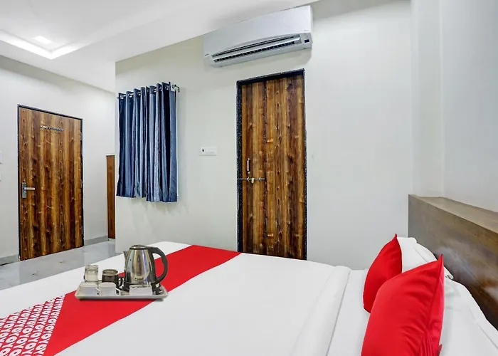 Hotel O Aashirwad