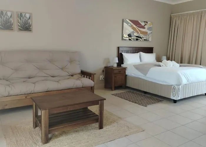 Mthontsi Lodge